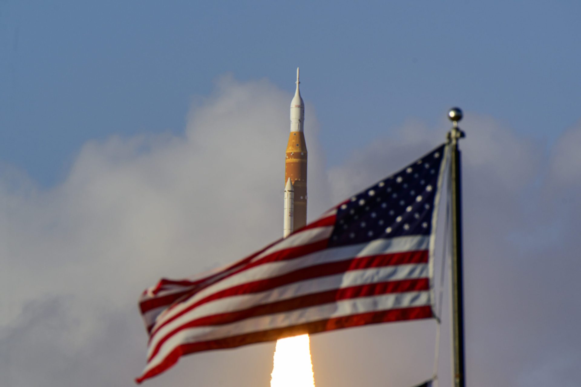 De ce nu a mai pus piciorul omul pe lună de peste 50 de ani