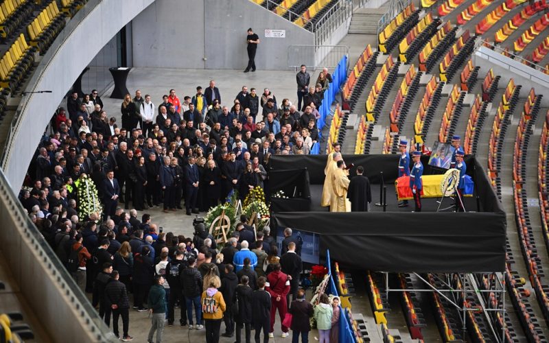 Nicuşor Dan, despre absența de la Lucescu: „N-am vrut politizare”