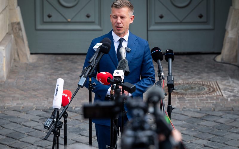 Peter Magyar, mutare SURPRIZĂ: Vrea să preia biroul lui Viktor Orban