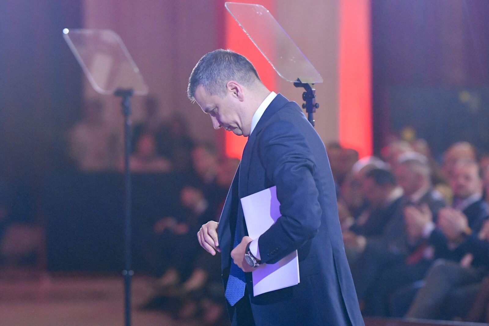 Grindeanu, despre criza: „PSD nu mai e obligatoriu în Parlament”