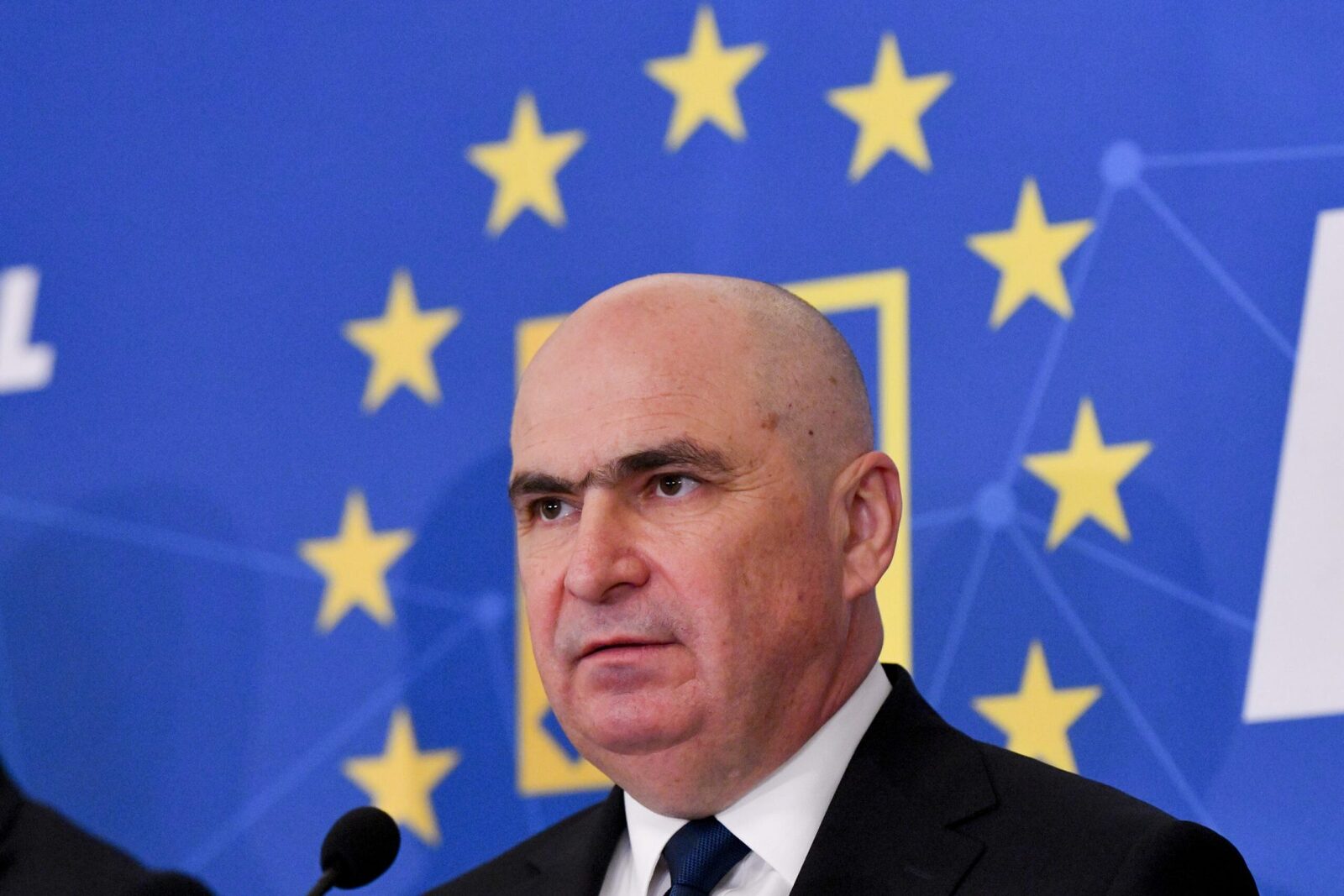 Bolojan, sfidător: „Voi arăta că se poate, până la moțiune!”