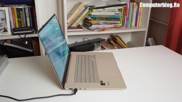 ASUS Zenbook A16: Bestie ARM cu baterie excelentă și design atrăgător