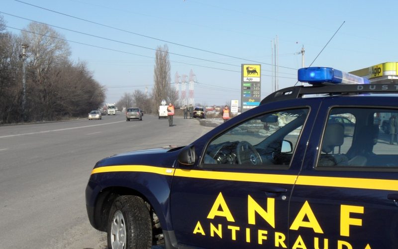 Atenție la telefoanele înșelătoare: Falsi inspectori ANAF, la atac