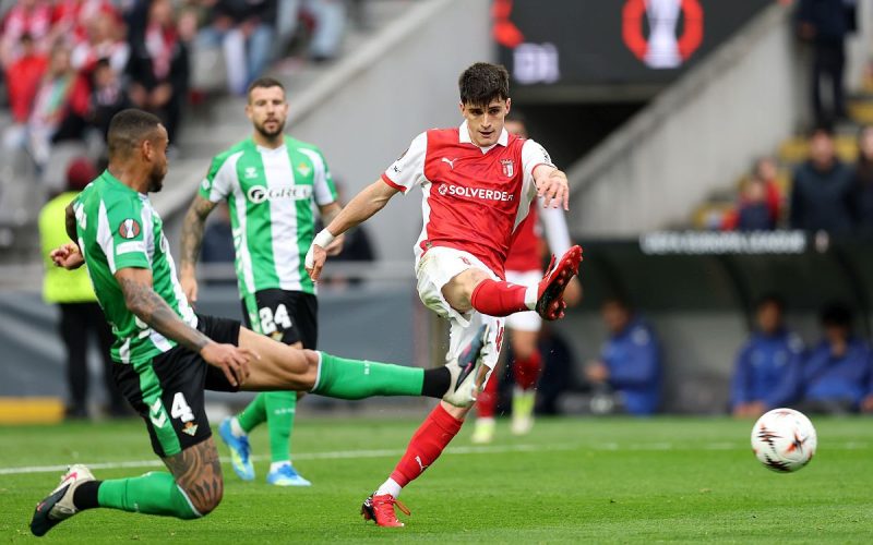 Antony, aproape să aducă victoria în prelungiri