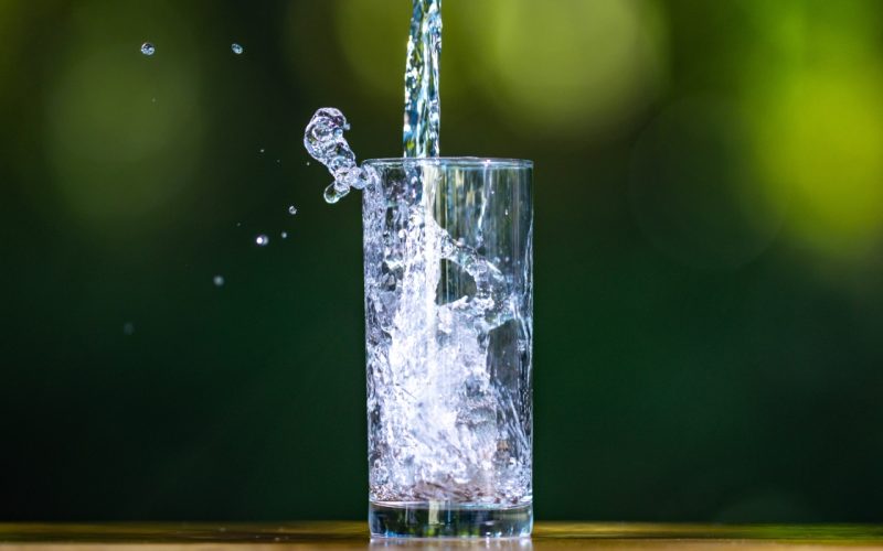 Apa, pericol ascuns: Zonele din România cu risc crescut pentru sănătate