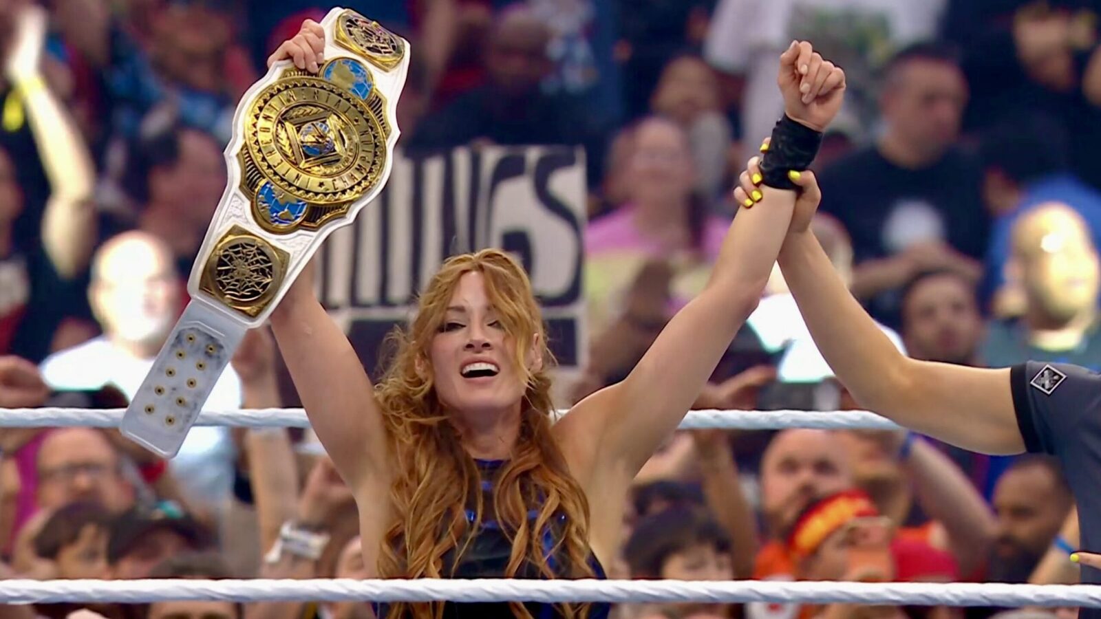 Becky Lynch defeats AJ Lee to win Women's Intercontinental Title at WrestleMania 42 - POST Wrestling
