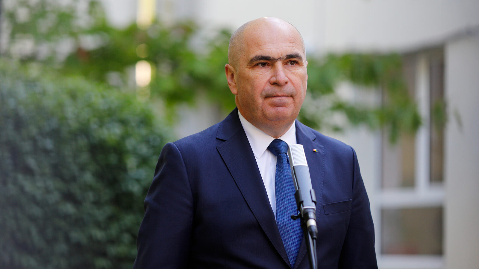 Bolojan, pus în fața viitorului: Ce-ar putea face acum pentru România