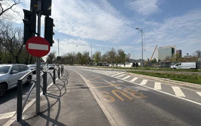 Banda unică pentru autobuze, pe bulevardul Regele Mihai I, în București