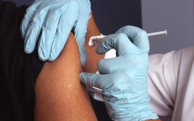 Poți dona sânge după vaccin? Răspunsul autorităților medicale