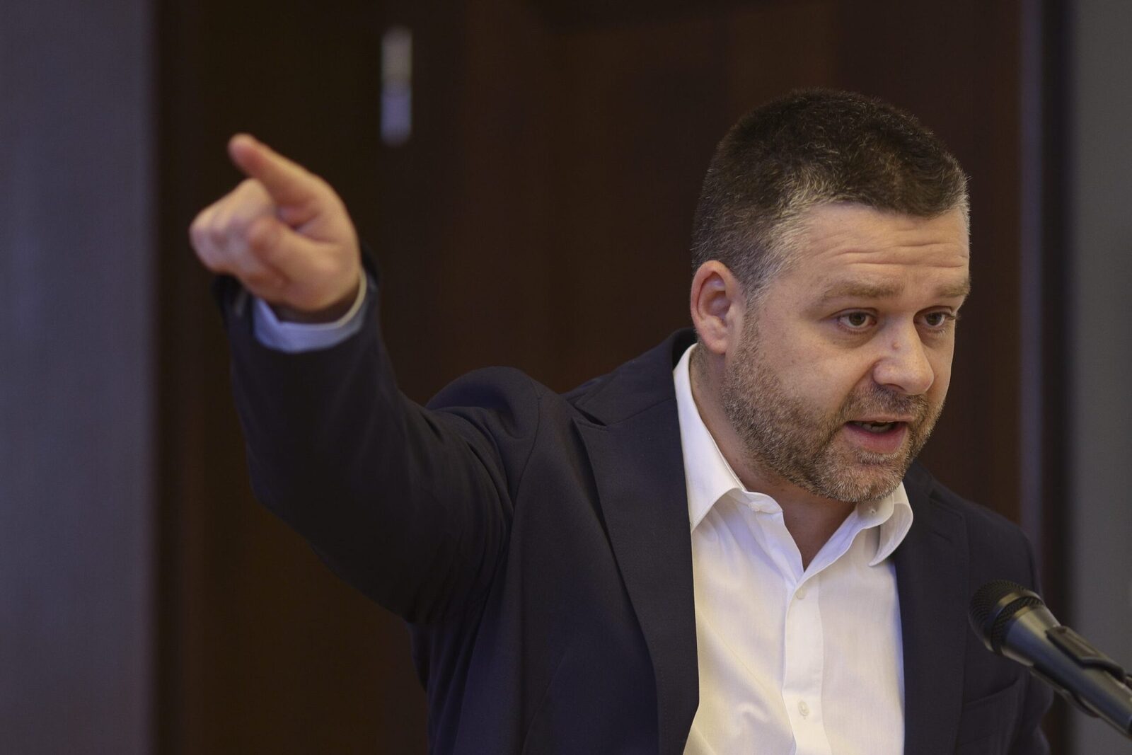 Declarații de susținere, simple vorbe? Analizăm sprijinul „de fațadă”