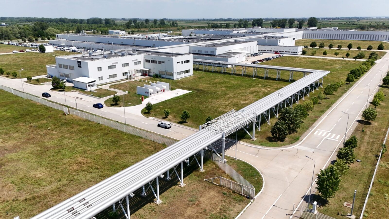 Renault anunță concedieri: Angajații din România, pe lista neagră