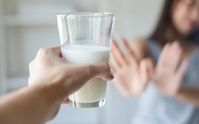 Laptele și Parkinson: Avertisment DUR al neurologilor. Ce riscuri sunt