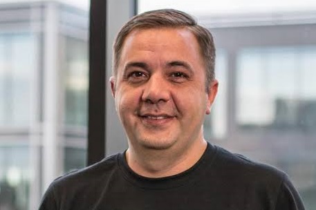 Românul Dragoș Constantinescu, CFO la puternicul British American Tobacco!