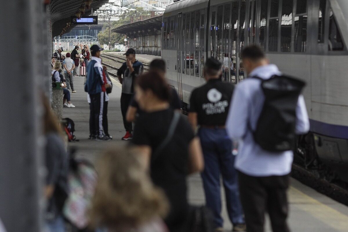 CFR SA dă 3 milioane lei pentru paza Gării de Nord și sediu București