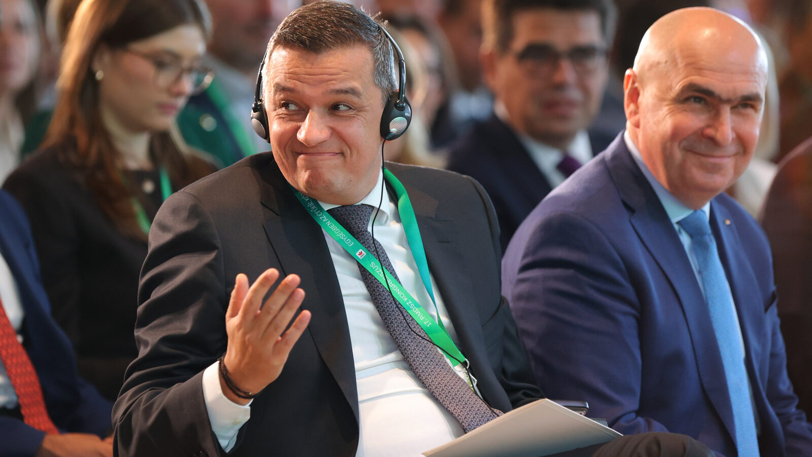 Presa străină, după retragerea sprijinului pentru premier: România, în instabilitate gravă