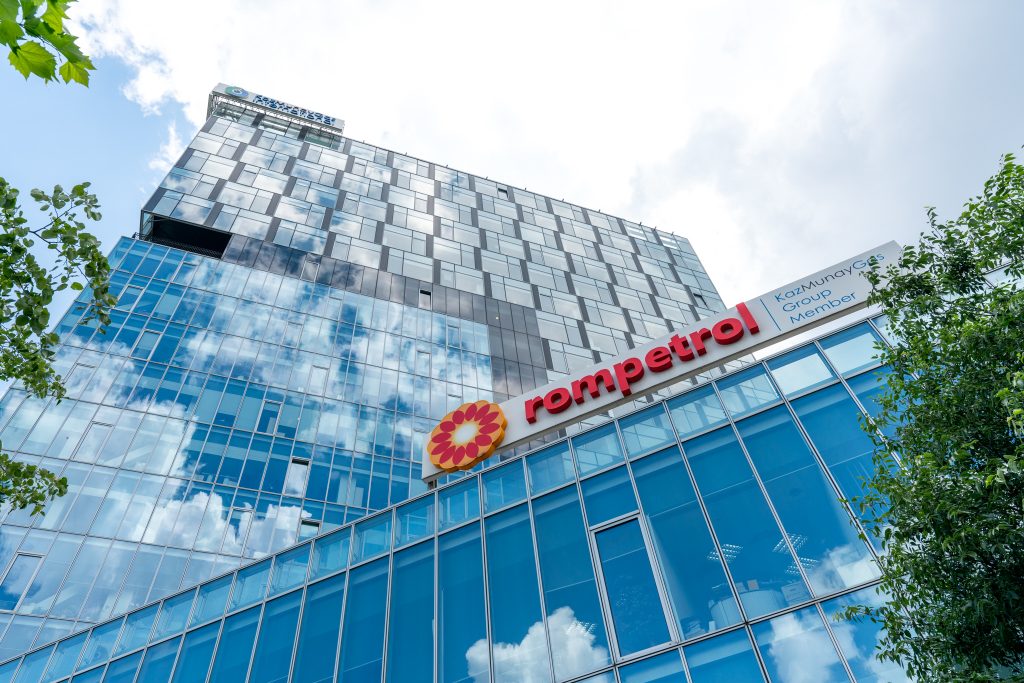 Rompetrol investește masiv: 114,18 milioane dolari pentru rafinărie în 2026