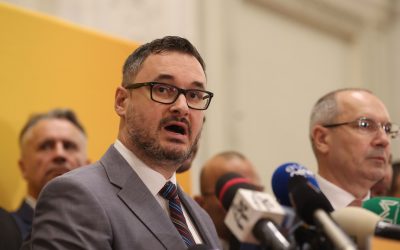 AUR: Scandal monstru după ce un membru a sărit la bătaie. Tănasă, ținta atacului
