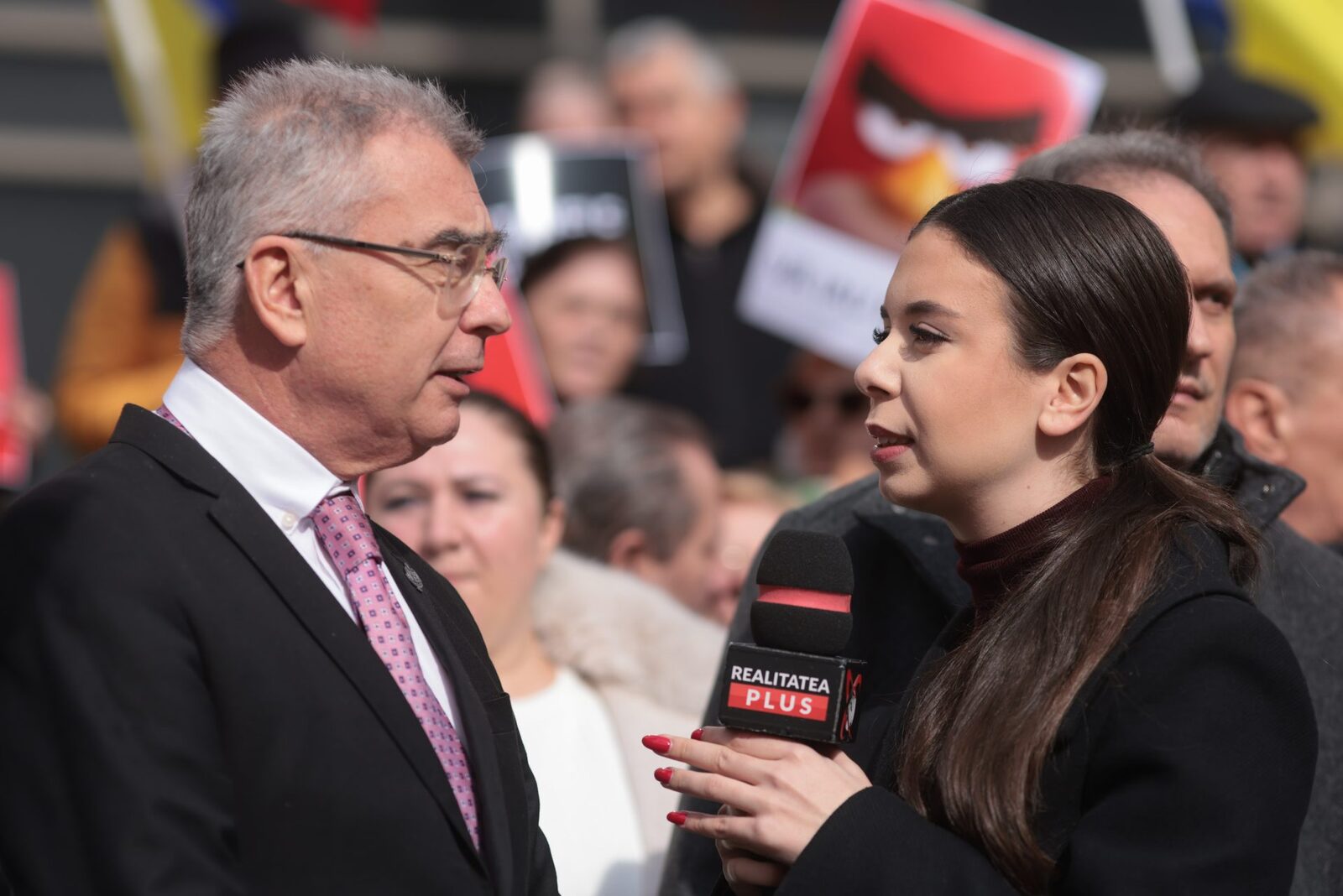 Numărul 2 din AUR, război cu Realitatea Plus: Contre cu Anca Alexandrescu