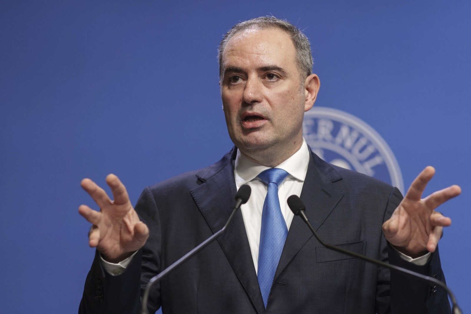 Ministrul Finanțelor, ALEXANDRU NAZARE, a anunțat joi, că Ministerul Finanțelor intenționează să modifice legislația privind timbrul muzical
