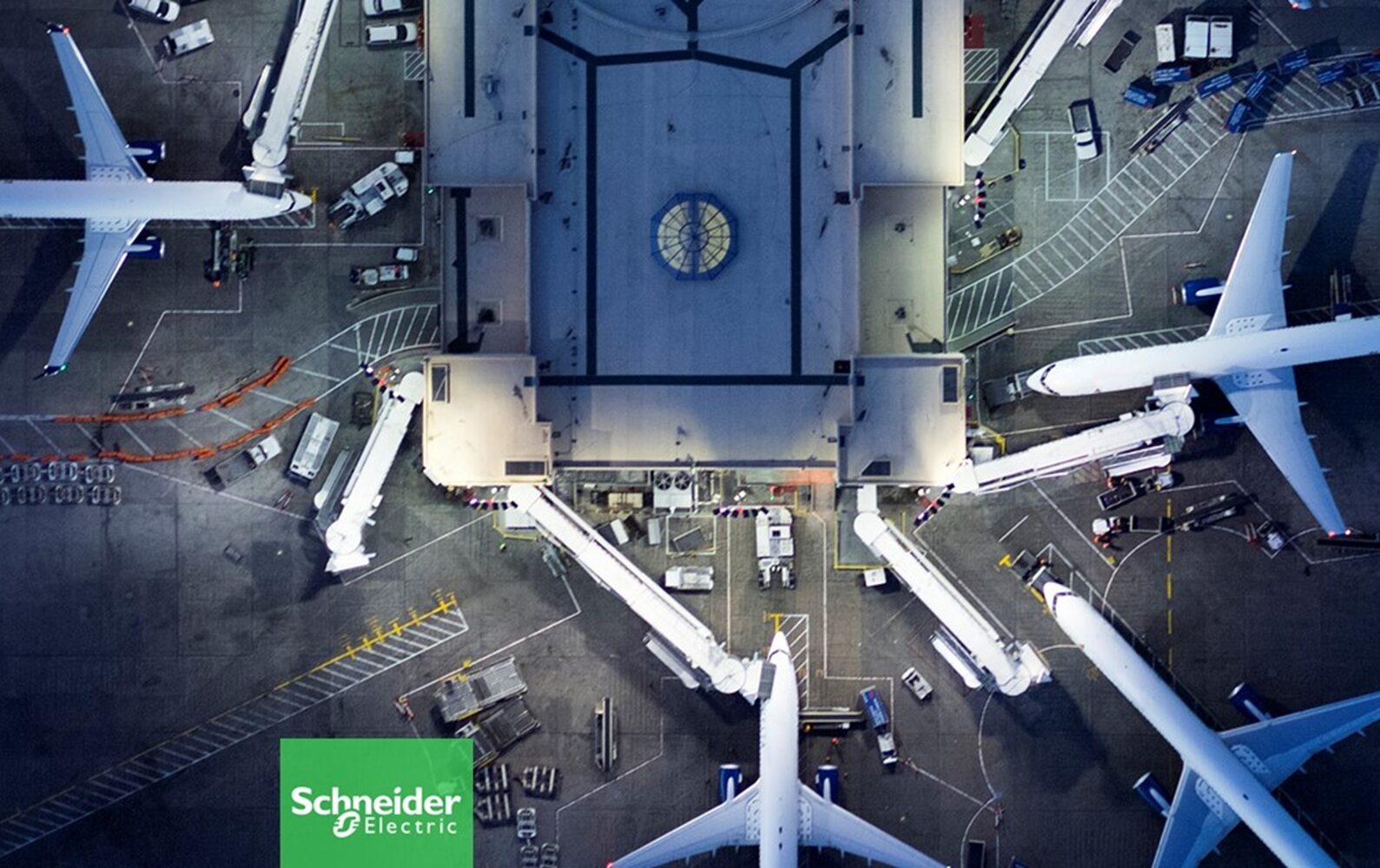 Schneider Electric revoluționează aeroporturile: Centru de operațiuni integrat