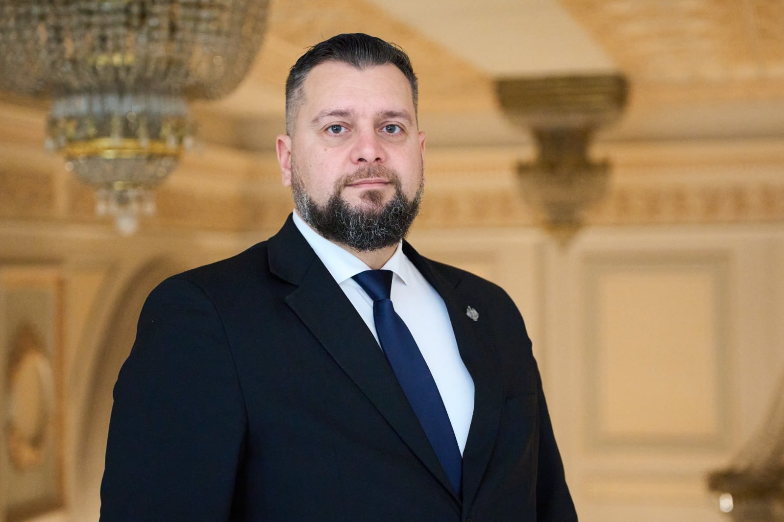 Închiderea centralelor pe cărbune este o condamnare la frig și sărăcie dictată de Bruxelles. Nu putem gira distrugerea sistemului energetic național