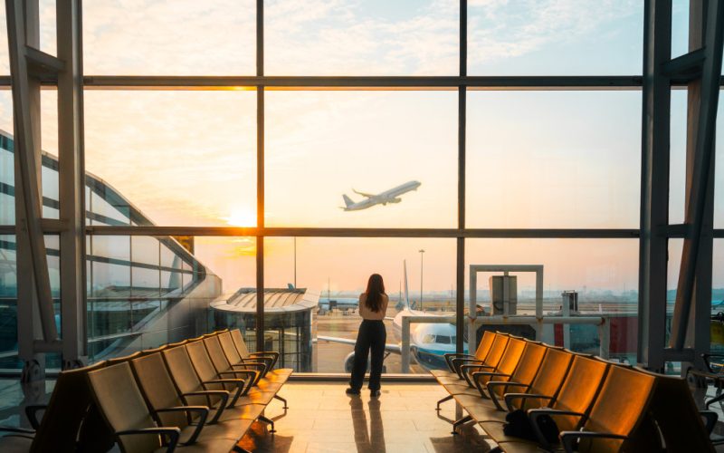 Criza din Orientul Mijlociu lovește aviația: Zboruri anulate și tarife explodate în România