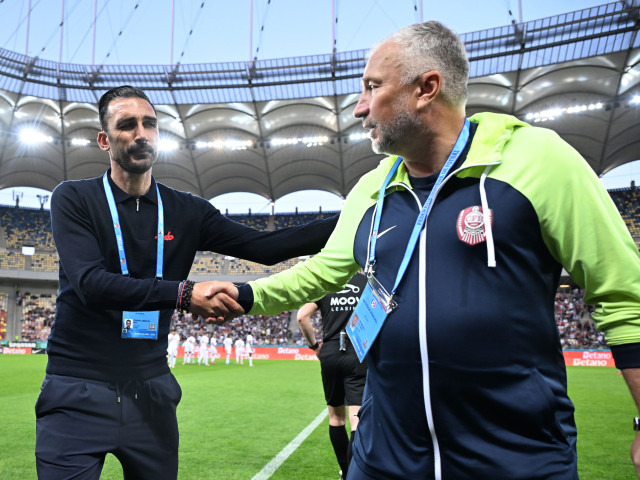 Doar 5 antrenori din SuperLiga au supraviețuit: Cine a rezistat sezonului