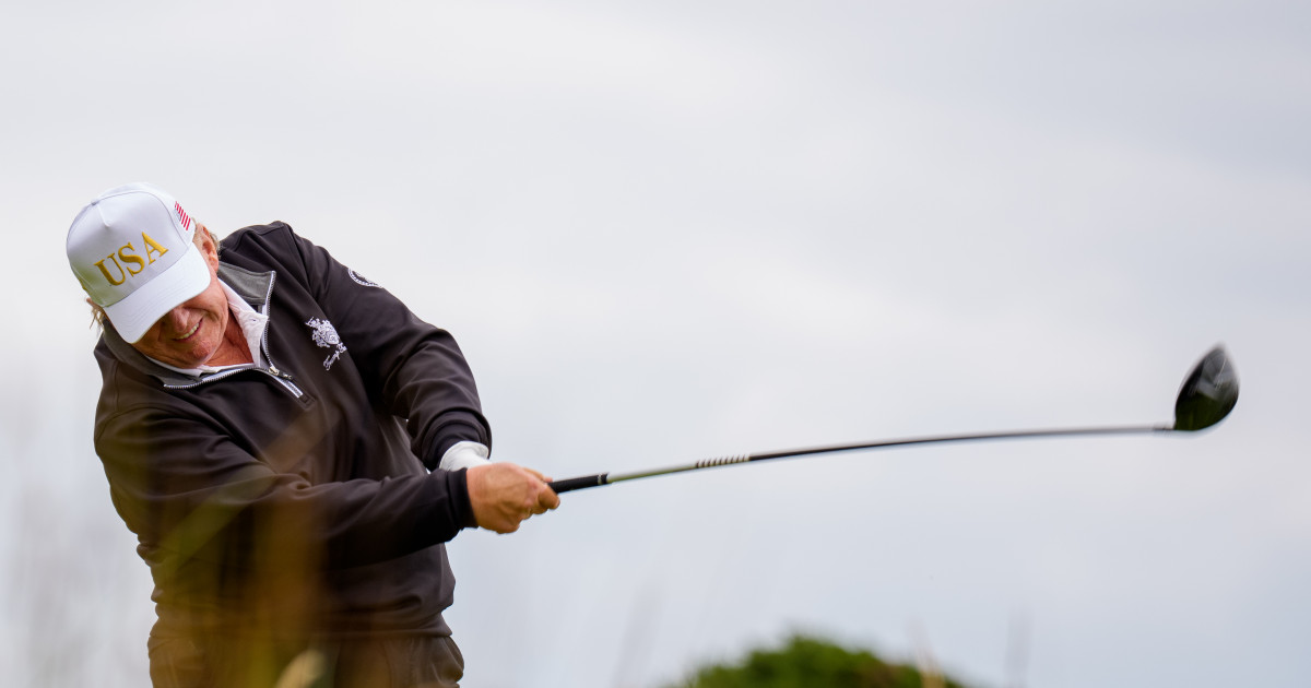 Trump și taxele vamale: Un an de haos economic global