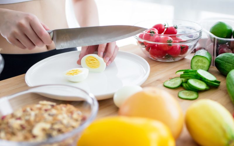 Cum refaci ospățul pascal: Ouă și miel transformați în noi delicatese