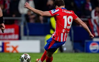 Atletico Madrid a făcut un pas important spre semifinalele Ligii Campionilor, învingând-o pe Barcelona cu 2-0, în deplasare, miercuri seară, în turul sferturilor de finală