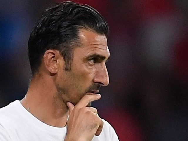 L-au sunat pe Elias Charalambous! Unde poate ajunge antrenorul, după FCSB