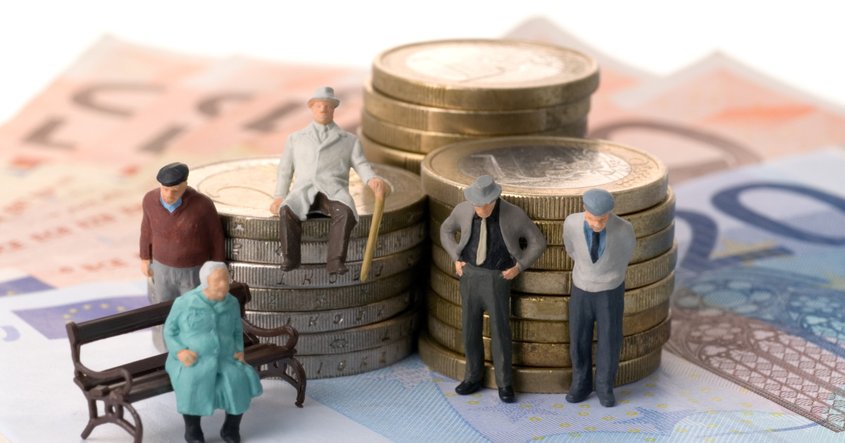 Ajutoare pentru pensionari: Bani de două ori pe an. Guvernul aprobă pachetul social