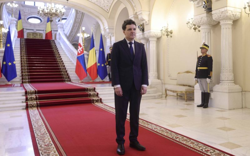 Consultări la Cotroceni: Nicușor Dan vrea să scape Coaliția de la colaps