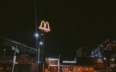 Managerul McDonald’s, scuza șocantă: Mama e de vină pentru gafă