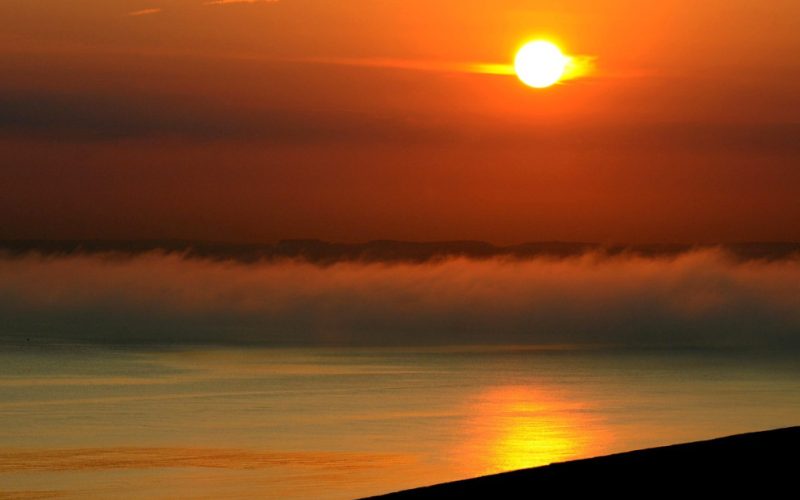 Temperaturile oceanelor au atins un nivel aproape record luna trecută, alimentând îngrijorările cu privire la accelerarea încălzirii globale, conform ultimelor date