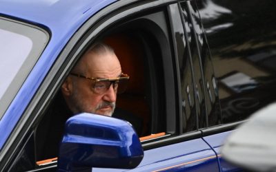 Becali, „vitezoman” de Paște în Pipera: Adio, permis