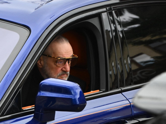 Becali, „vitezoman” de Paște în Pipera: Adio, permis