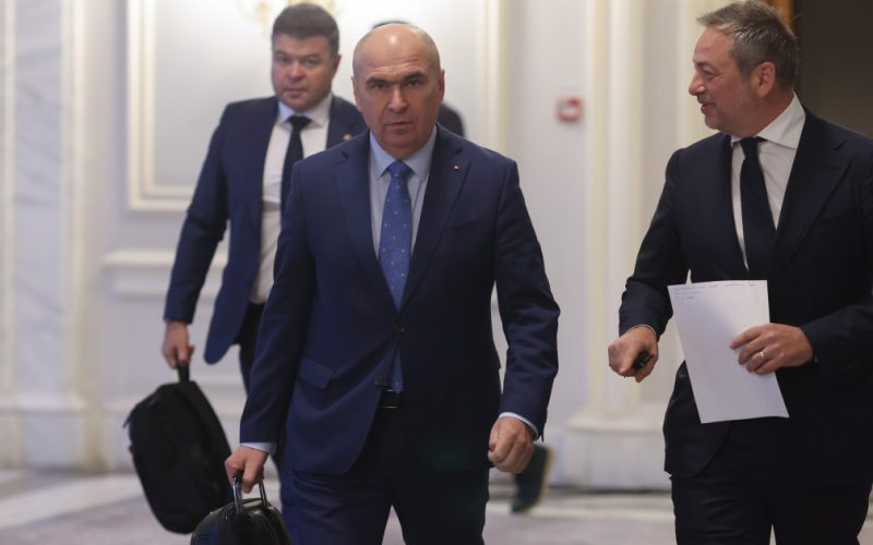 Miza politică: PSD dă startul crizei. Premierul, pregătit de război