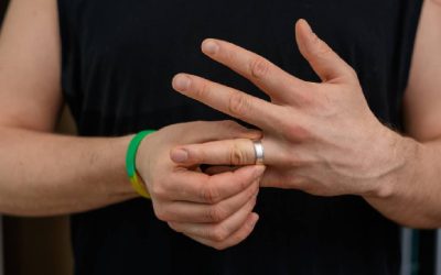 V-ați cunoscut, v-ați luat angajamente unul față de celălalt și v-ați căsătorit cu persoana potrivită