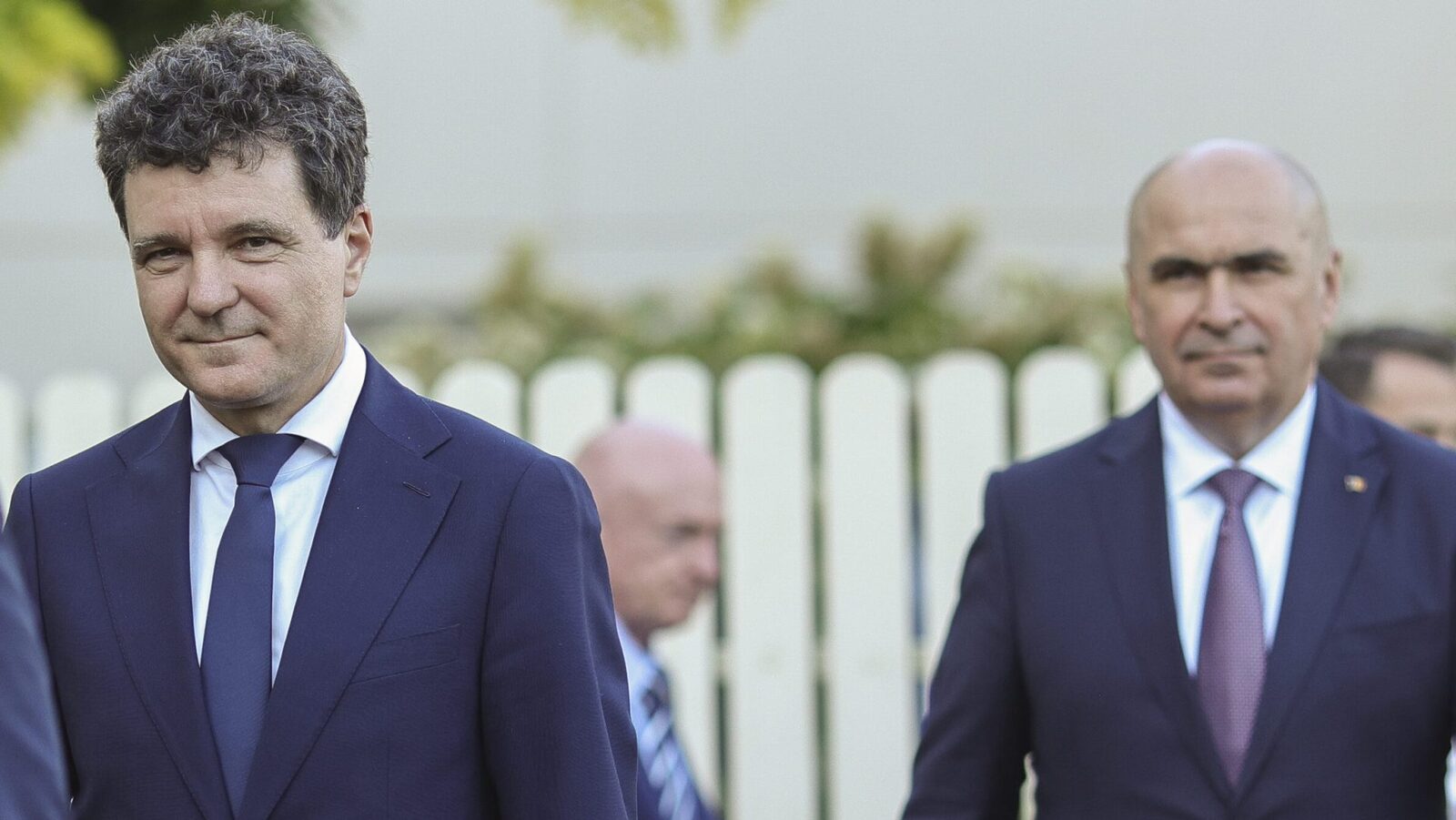 Nicușor Dan, la negocieri cu partidele: Bolojan, pe făraș?
