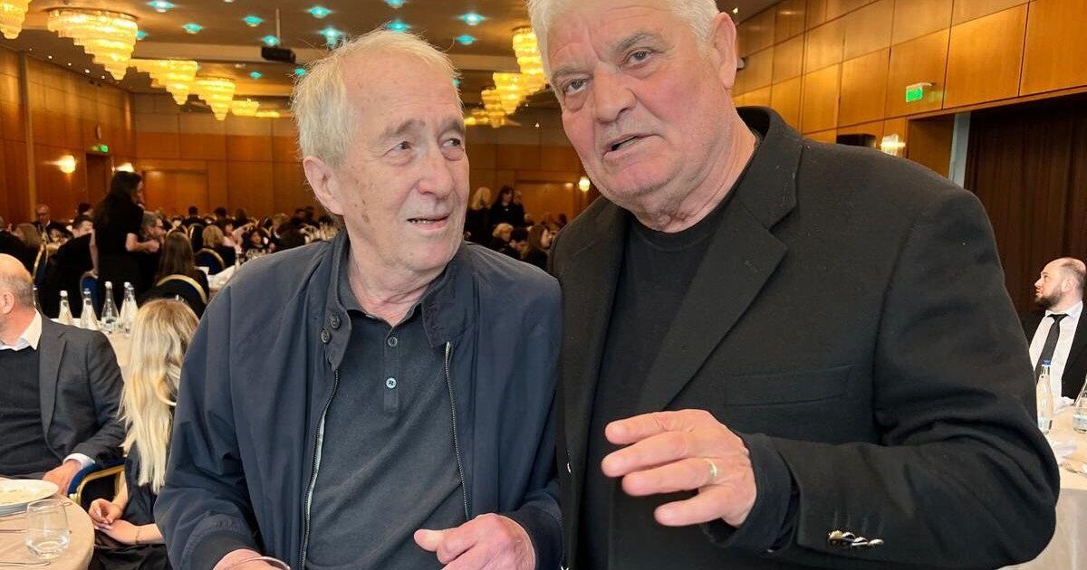 Valentin Ceaușescu, la parastasul lui Lucescu. S-a pozat cu Andone
