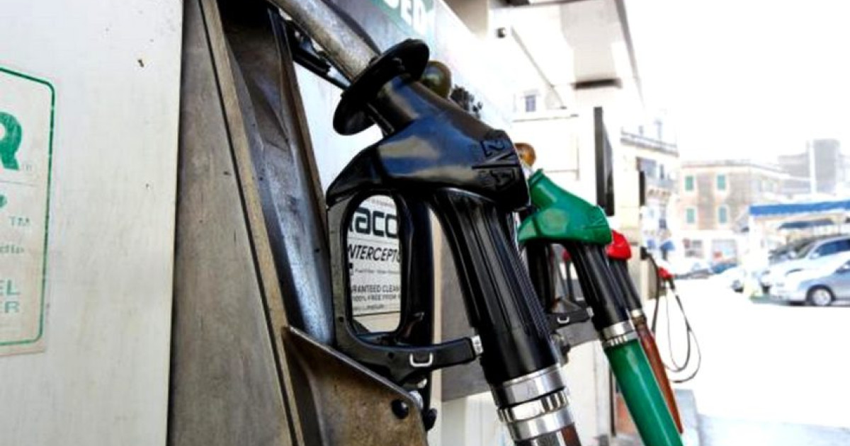 Motorină mai ieftină: O singură schimbare de preț pe zi, prevede un proiect de OUG