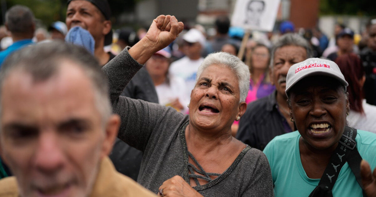 Protest în Venezuela: Americanii, eroi, dar poporul vrea mai mult de la SUA