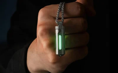 Breloc din titan cu viață de 25 de ani: Fizica materialelor, secretul!