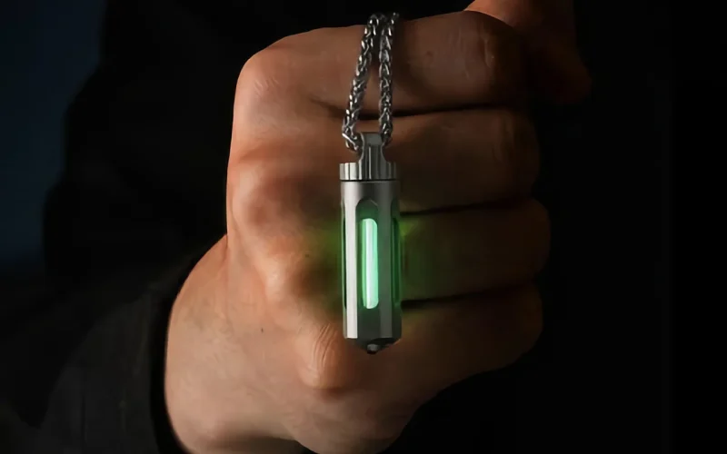 Breloc din titan cu viață de 25 de ani: Fizica materialelor, secretul!