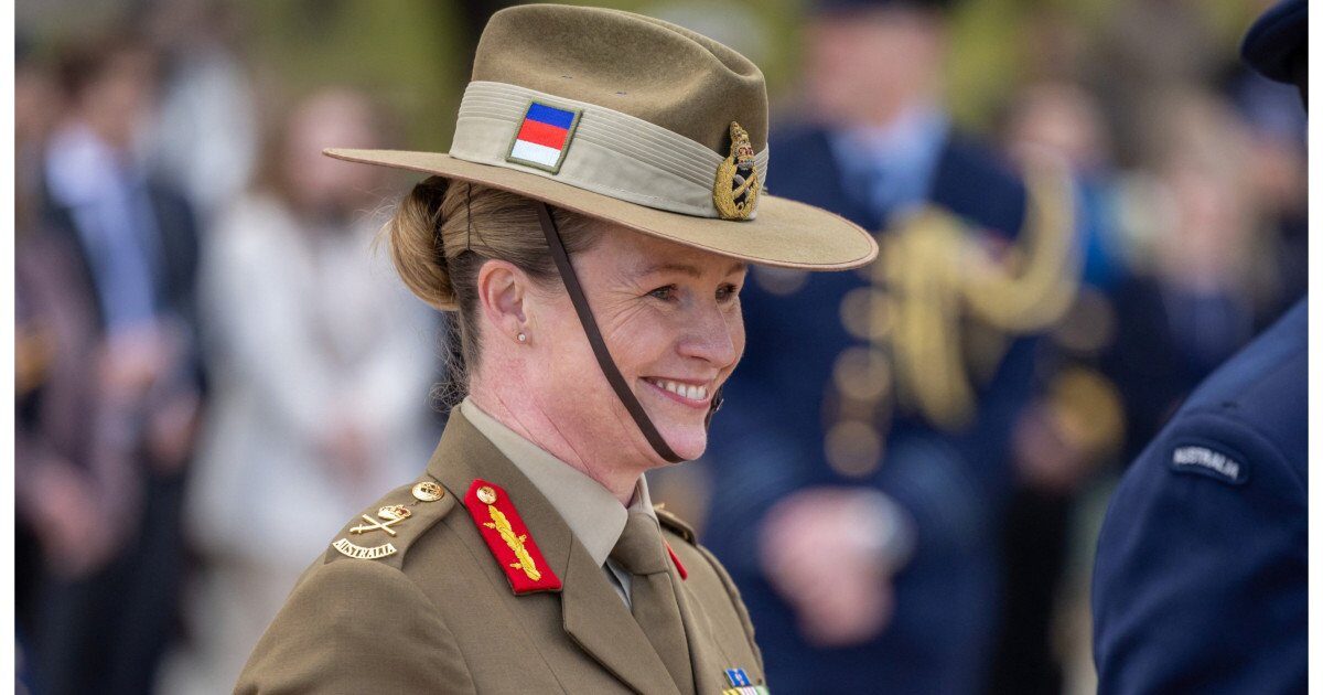 SUZANNE COYLE face istorie: Prima femeie șef al armatei australiene