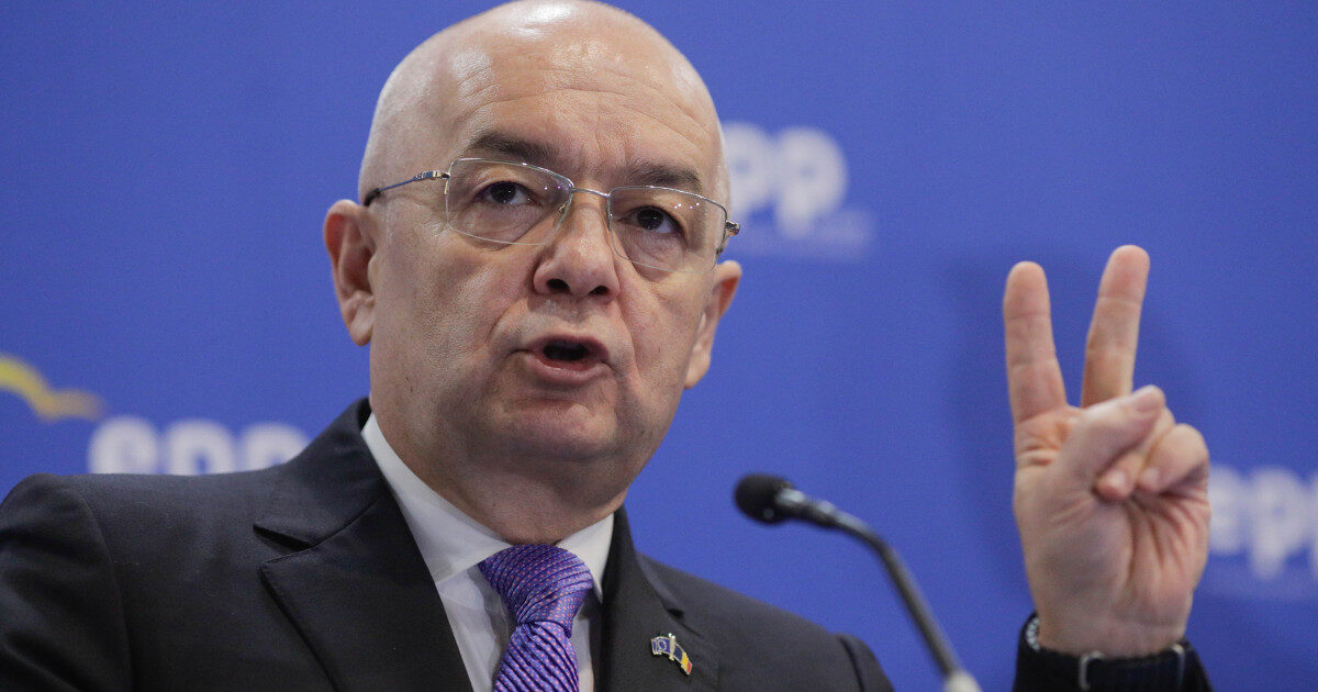 Boc, ultimatum pentru PSD și Opoziție: Cine vrea moțiune, să pună Guvernul