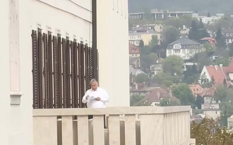 Orban, surprins pe balcon: Peter Magyar, martor la un moment neașteptat VIDEO