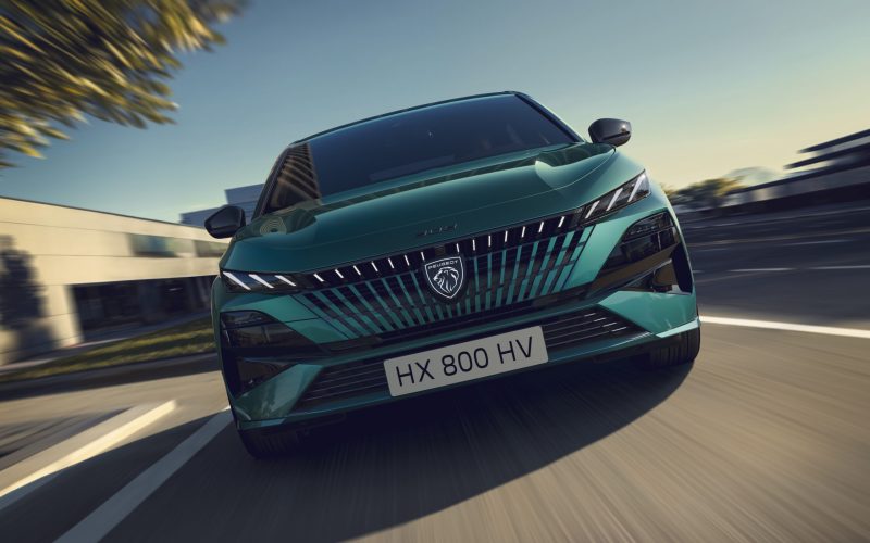 Stellantis și Microsoft: AI pentru viitorul auto, o strategie pe roți