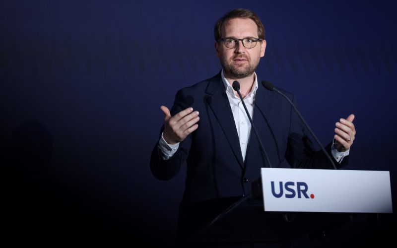 Felicitări, Ungaria! Reacția USR după alegerile din țara vecină